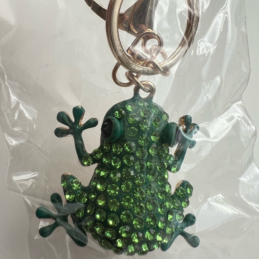 Dark Green Crystal Frog Keychain